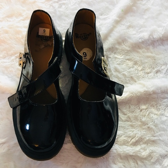 dr martens mary janes patent
